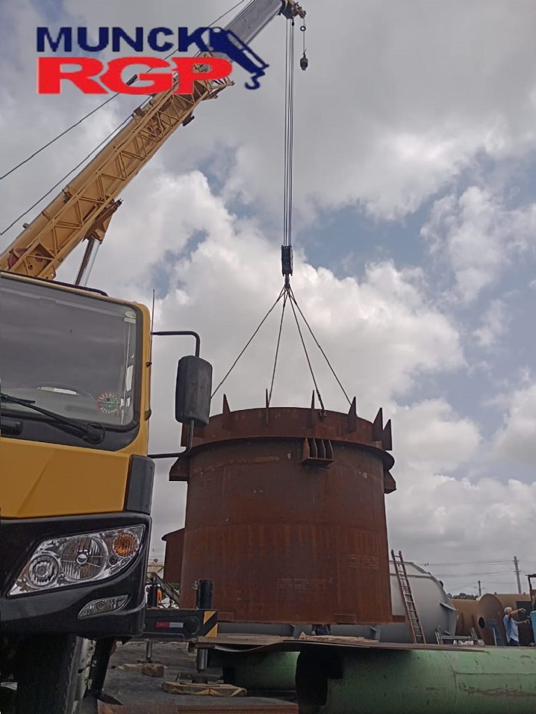Guindastes Ribeirão Preto potentes para obras de sucesso